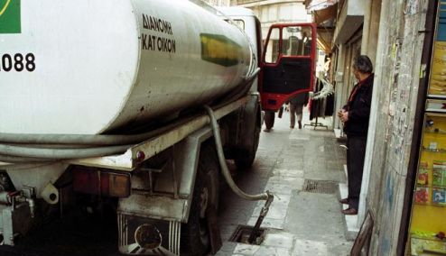 Picture 0 for Στο μισό οι δικαιούχοι για το επίδομα πετρελαίου