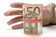 Δώρο Πάσχα 2019: Πώς να το υπολογίσετε και πότε θα καταβληθεί