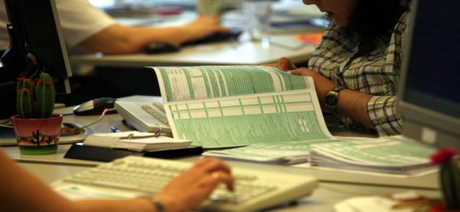 Picture 0 for Φορολογικές δηλώσεις 2019: 37 ημέρες για να υποβληθούν 3 εκατ. δηλώσεις