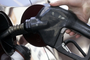 Δύο μισθούς «καίει» η εκτόξευση του ενεργειακού κόστους