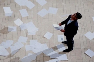 Στον αέρα δεκάδες λογιστικές εκκρεμότητες των επιχειρήσεων