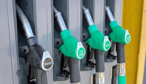 Picture 0 for Fuel Pass: Οι περισσότεροι προτίμησαν να δουν τα χρήματα στο λογαριασμό τους