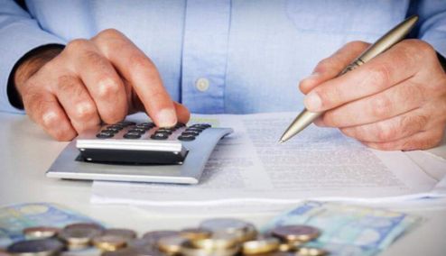 Picture 0 for Εισφορές: Έρχεται η αύξηση 9,6% για επαγγελματίες και αγρότες - Ποια κατηγορία συμφέρει