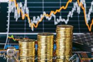 Σε ιστορικά χαμηλά πλησιάζει το περιθώριο των ελληνικών ομολόγων