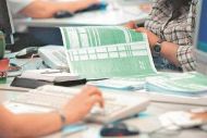 Φορολογικές δηλώσεις: Τελειώνει ο χρόνος και έρχεται η... διπλή δόση