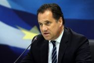 Γεωργιάδης: Δεν υφίσταται κανένα ζήτημα αναπροσαρμογής ορίων ηλικίας σήμερα και έως το 2027