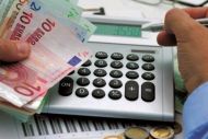 Κ. Χατζηδάκης: Οι αλλαγές της τελευταίας στιγμής στο φορολογικό - Τι θα ισχύσει για ταξί και περίπτερα