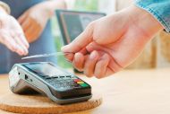 POS: Σε ποια επαγγέλματα είναι υποχρεωτικά – Ποιους αφορά