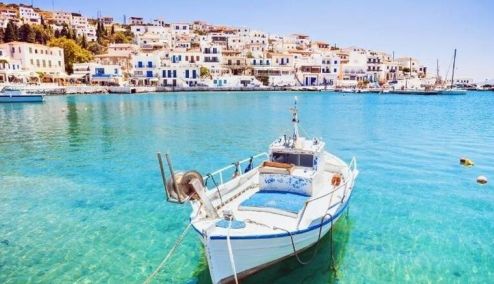 Picture 0 for Τουρισμός για όλους 2024: Τι ώρα ανοίγει η πλατφόρμα για τις αιτήσεις - Οι δικαιούχοι και τα κριτήρια