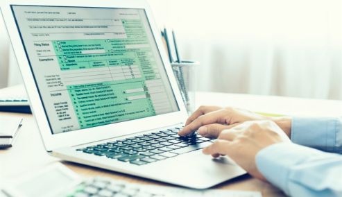 Picture 0 for Φορολογικές δηλώσεις: Πότε ανοίγει το taxis - Aυτόματα η υποβολή για μισθωτούς και συνταξιούχους