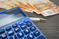 Νέο λίφτινγκ στο φορολογικό των ελεύθερων επαγγελματιών – Ποιες διορθώσεις εξετάζονται