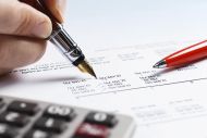 Οφειλές σε Εφορία-ΕΦΚΑ: Νέα ρύθμιση 120 δόσεων ζητά η αγορά