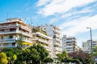 Πώληση ακινήτου ακόμη και με χρέη στην εφορία: Οι νέοι κανόνες για τις μεταβιβάσεις