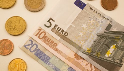 Picture 0 for Πώς αμείβεται η αργία της 15ης Αύγουστου