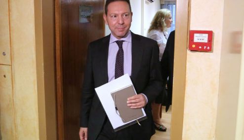 Picture 0 for Πρόταση Στουρνάρα για αύξηση των ορίων ηλικίας συνταξιοδότησης κατά 2 έτη!!!