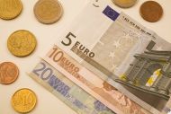 Εργασιακά: Διασώζεται 13ος και 14ος μισθός, διατηρούνται οι τριετίες