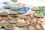 Πρόταση - «βόμβα»: Ενιαίες συντάξεις, με παρακράτηση φόρου 
